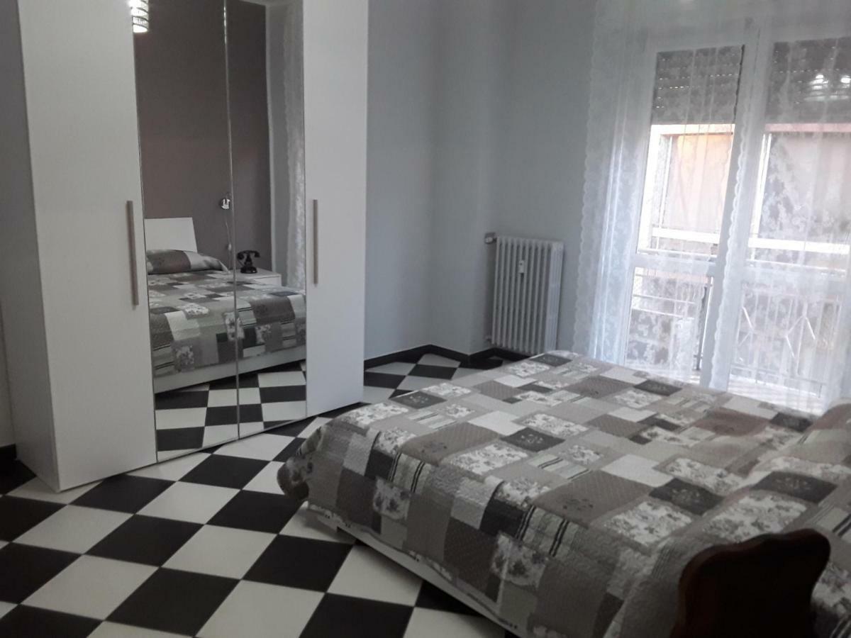 Appartamento Saretta Asti Ngoại thất bức ảnh