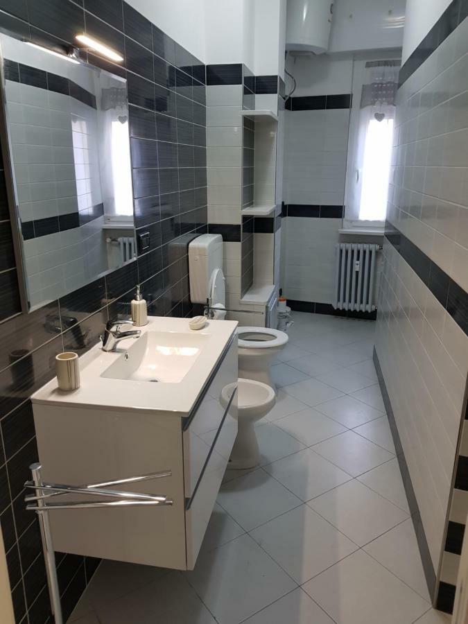 Appartamento Saretta Asti Ngoại thất bức ảnh